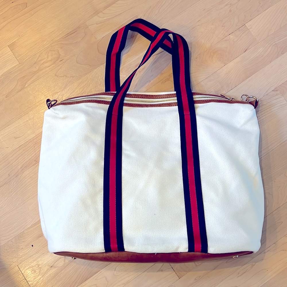 Weekender bag. Brand new. Offwhite canvas.